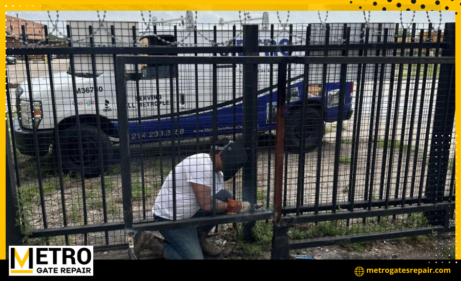 Custom Fences Dallas TX